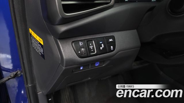 Hyundai Ioniq 2020 — photo 24