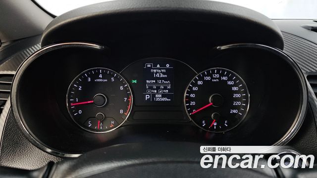Kia K3 2013 — photo 11