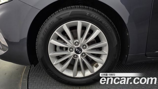 Kia K7 2020 — photo 5
