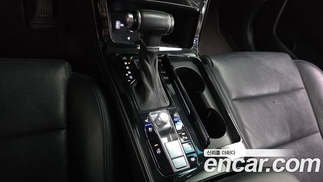 Kia K7 2020 — photo 9