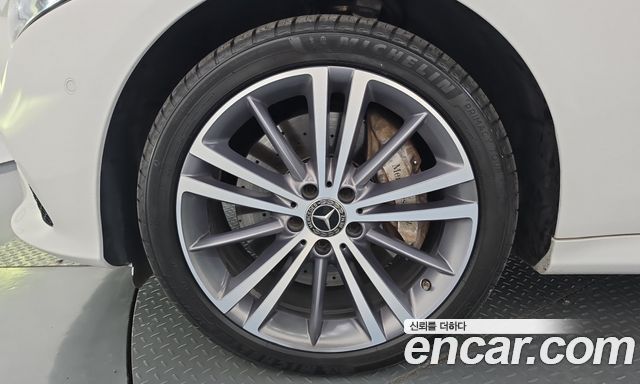 Mercedes-Benz CLS-Class 2019 — photo 5