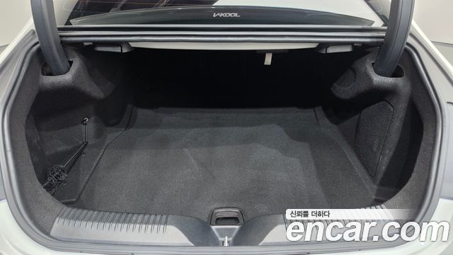 Mercedes-Benz CLS-Class 2019 — photo 25