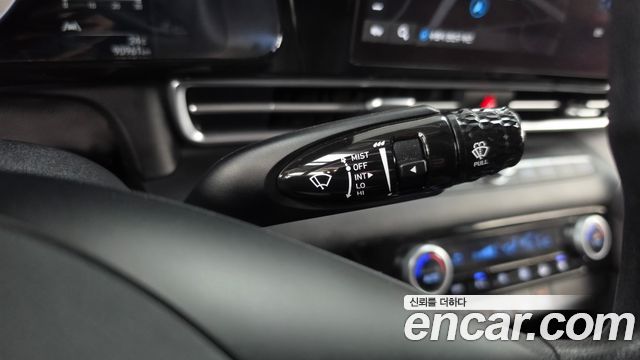 Hyundai AVANTE 2022 — photo 24