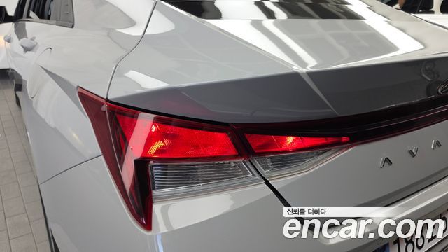 Hyundai AVANTE 2022 — photo 9