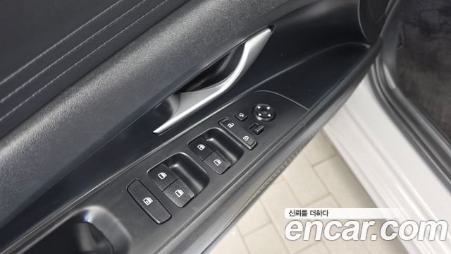 Hyundai AVANTE 2022 — photo 27