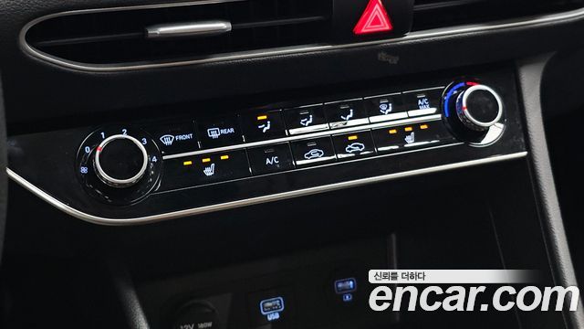 Hyundai Sonata 2021 — photo 25