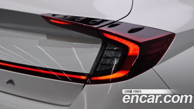 Hyundai Sonata 2021 — photo 9
