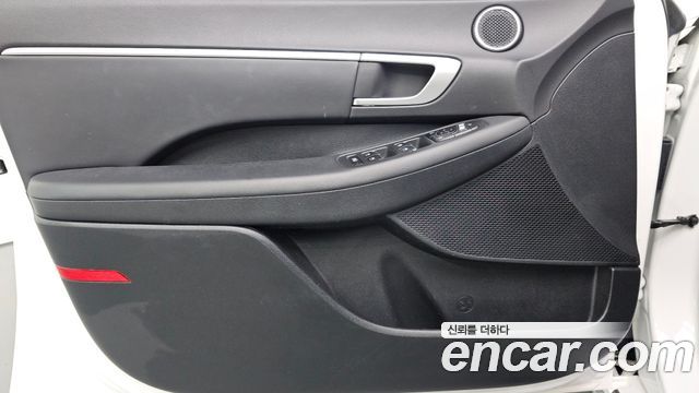 Hyundai Sonata 2021 — photo 14