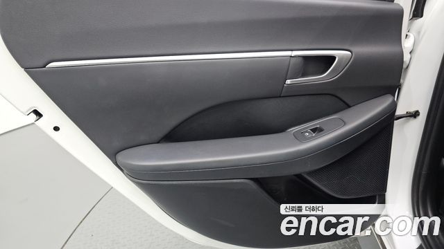Hyundai Sonata 2021 — photo 15