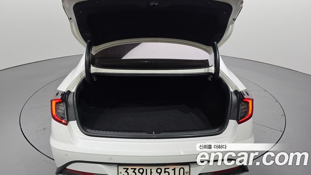 Hyundai Sonata 2021 — photo 33