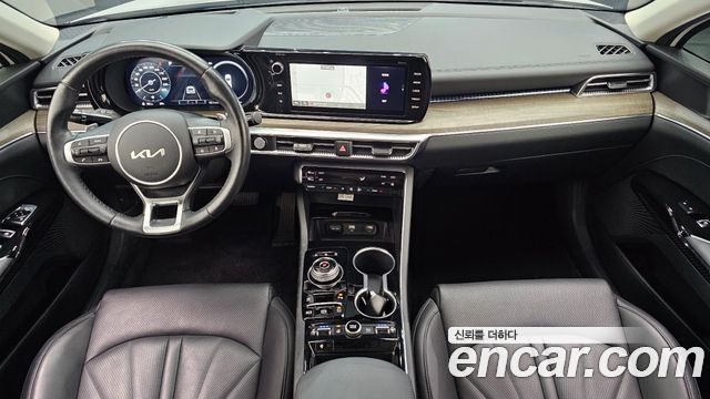Kia K5 2023 — photo 7