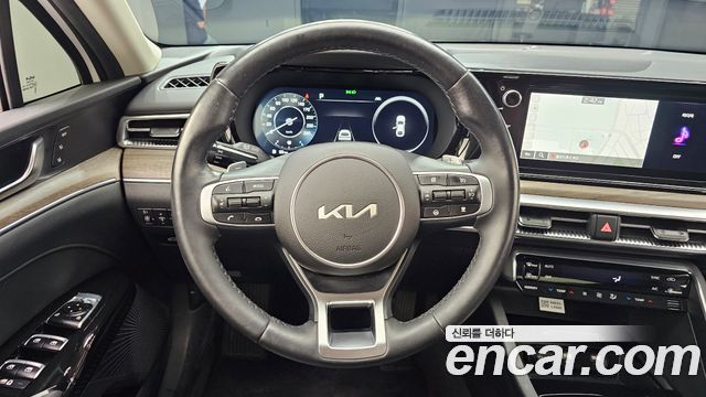 Kia K5 2023 — photo 12