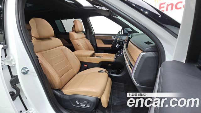 Hyundai Santafe 2025 — photo 16