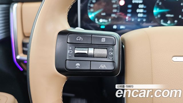 Hyundai Santafe 2025 — photo 32