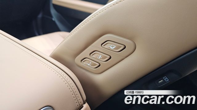 Hyundai Santafe 2025 — photo 36