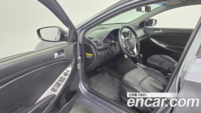 Hyundai Accent 2016 — photo 10