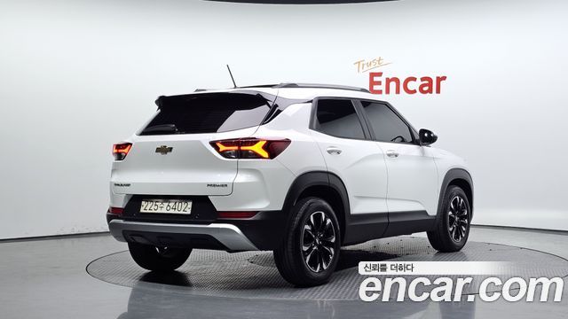 Chevrolet Korea Trailblazer 2021 — photo 2