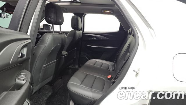 Chevrolet Korea Trailblazer 2021 — photo 18