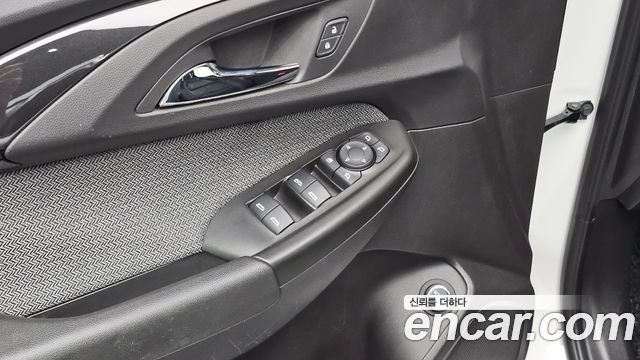 Chevrolet Korea Trailblazer 2021 — photo 28