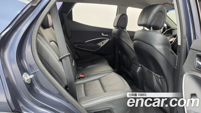 Hyundai Santafe 2017 — photo 17