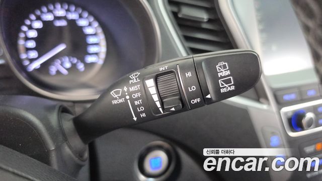 Hyundai Santafe 2017 — photo 26