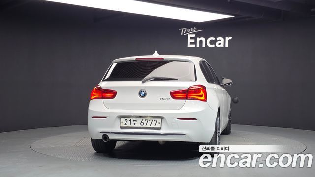 BMW 1-Series 2017 — photo 4