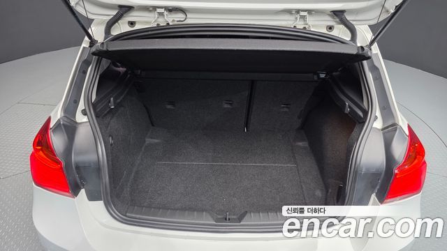 BMW 1-Series 2017 — photo 20