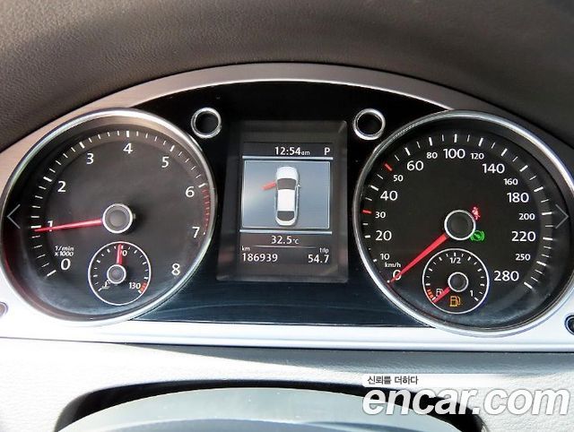 Volkswagen CC 2013 — photo 9