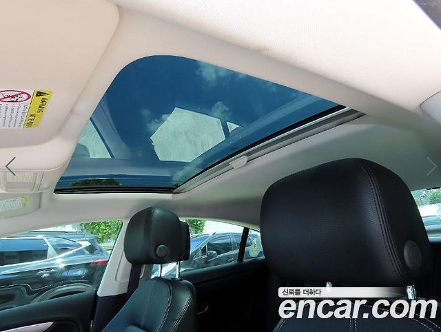 Volkswagen CC 2013 — photo 17