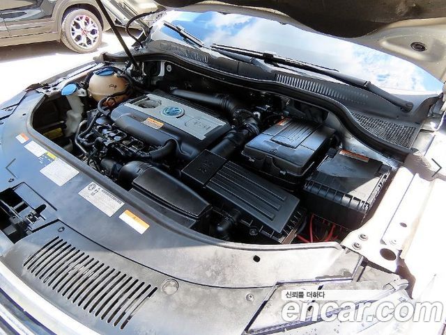 Volkswagen CC 2013 — photo 18