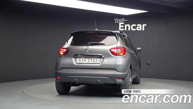 Renault Korea QM3 2017 — photo 4