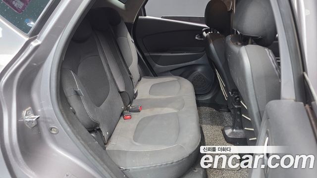 Renault Korea QM3 2017 — photo 12