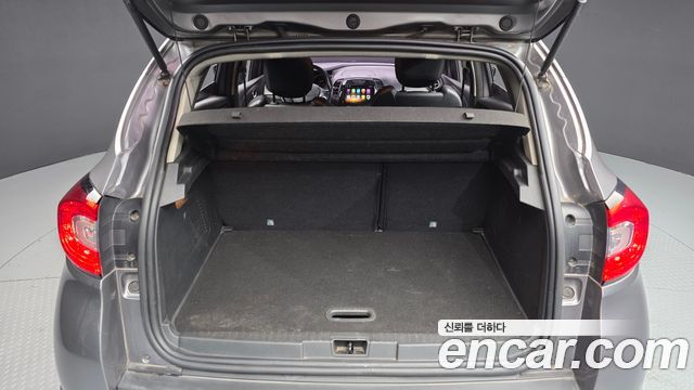 Renault Korea QM3 2017 — photo 20