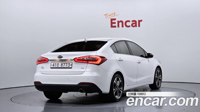 Kia K3 2013 — photo 2