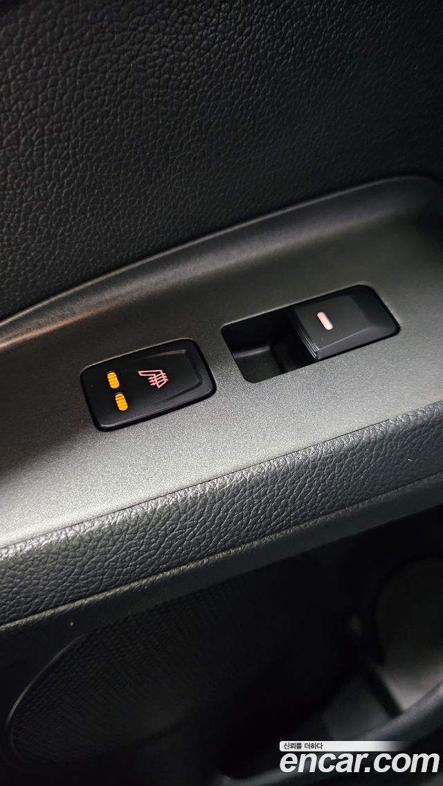 Kia K3 2013 — photo 24