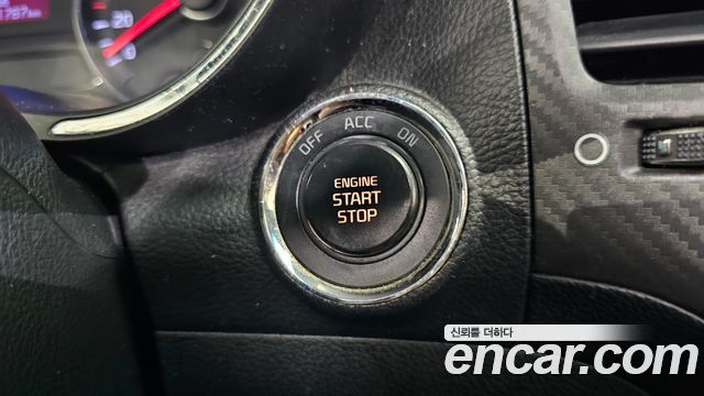 Kia K3 2013 — photo 32