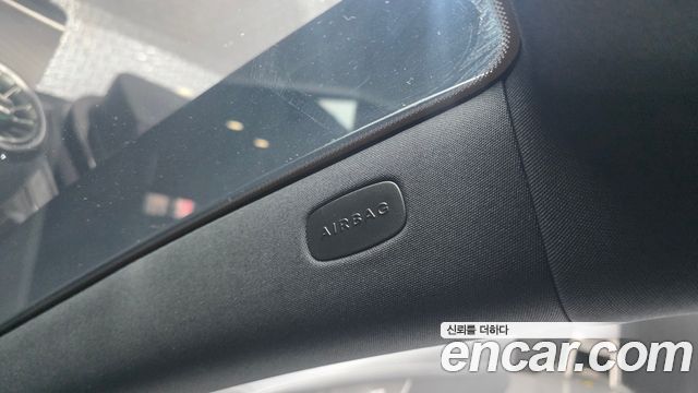 Mercedes-Benz E-Class 2021 — photo 23