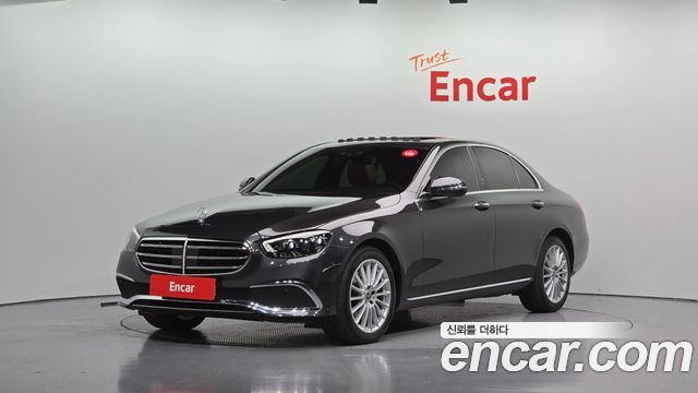 Mercedes-Benz E-Class 2021 — photo 1
