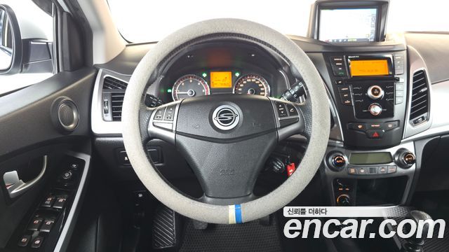 KG Mobility KORANDO 2015 — photo 19