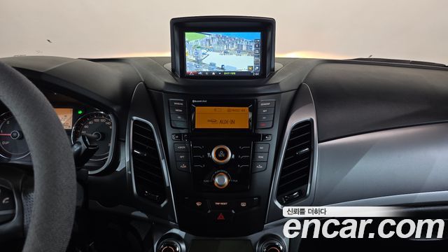 KG Mobility KORANDO 2015 — photo 20