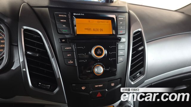 KG Mobility KORANDO 2015 — photo 22