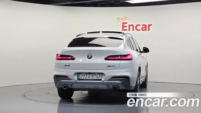 BMW X4 2020 — photo 4