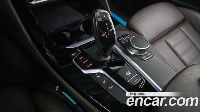 BMW X4 2020 — photo 12