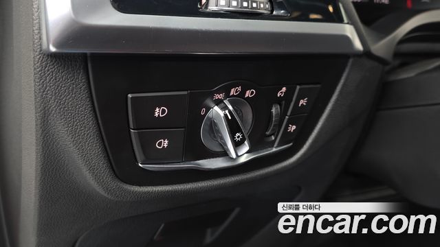 BMW X4 2020 — photo 25
