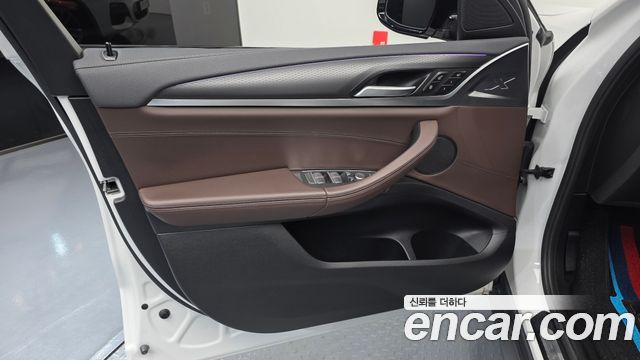 BMW X4 2020 — photo 14