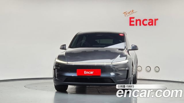 Tesla Model Y 2025 — photo 3