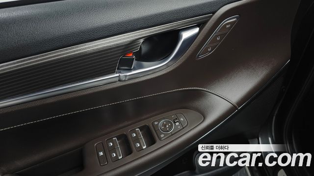 Hyundai Grandeur 2018 — photo 16