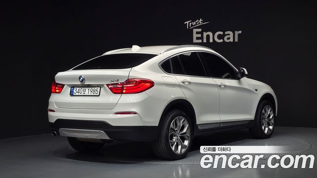 BMW X4 2015 — photo 2