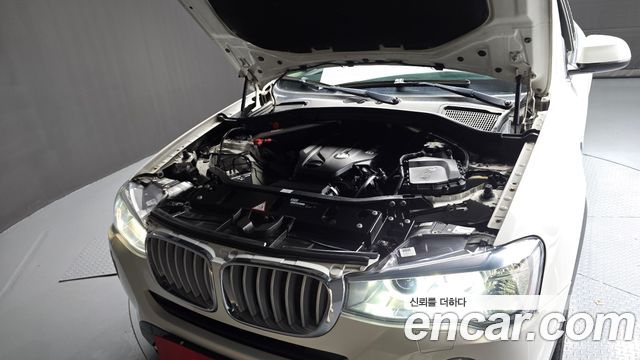 BMW X4 2015 — photo 6