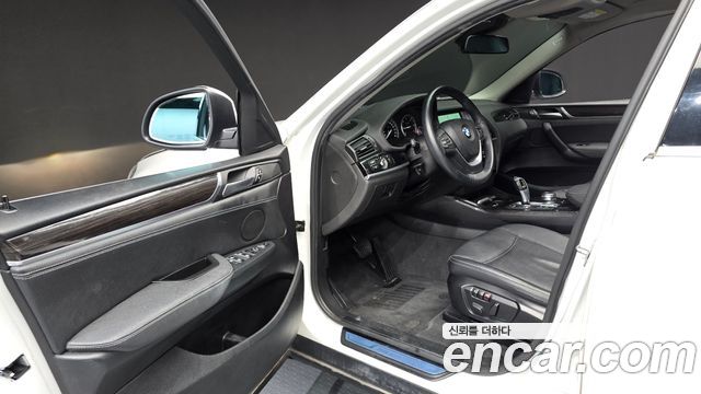 BMW X4 2015 — photo 10